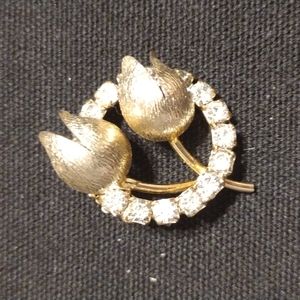 Vintage Gold Tone and Rhinestone Tulip Brooch